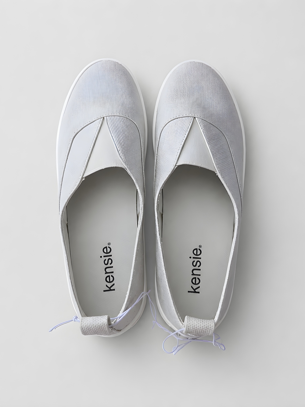 kensie Ladies' Slip-On Sneaker - Beige Sz 9 NIB